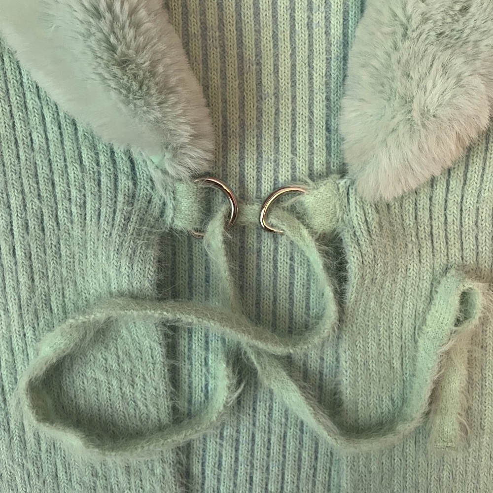 Bicolored knit set from The Ragged Priest - Picture 8 of 11